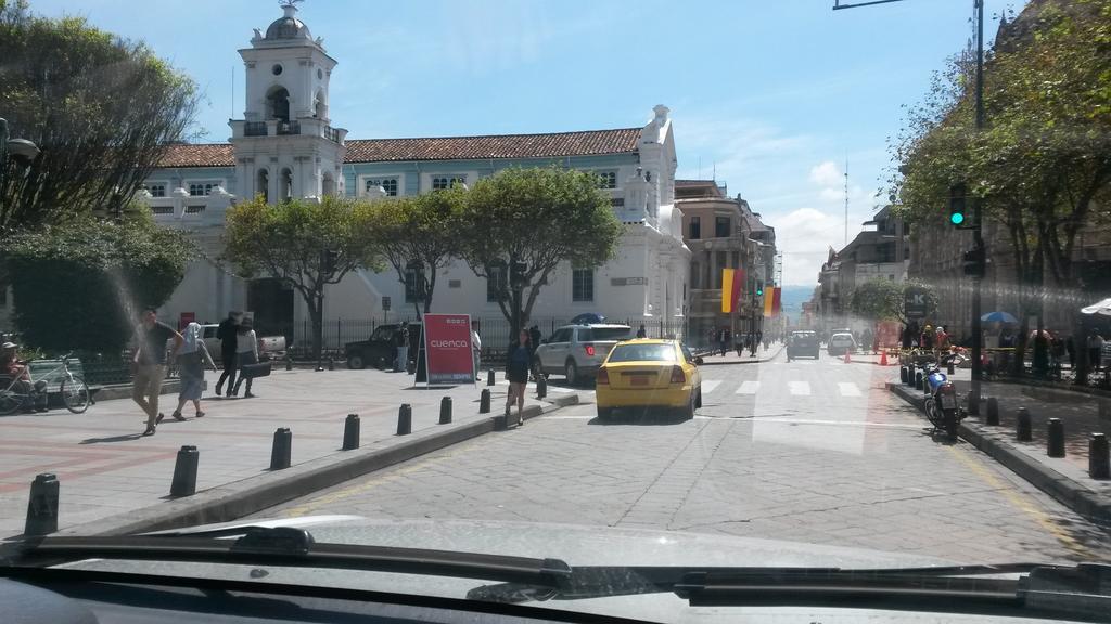 Hotel Las Gardenias Cuenca Eksteriør billede