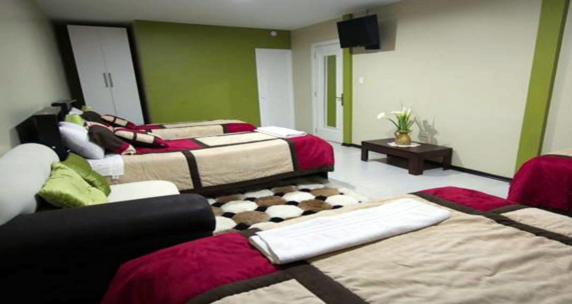 Hotel Las Gardenias Cuenca Eksteriør billede
